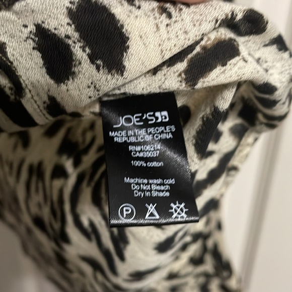 💖 Joe's Jeans Animal Print Button Down - Picture 6 of 6